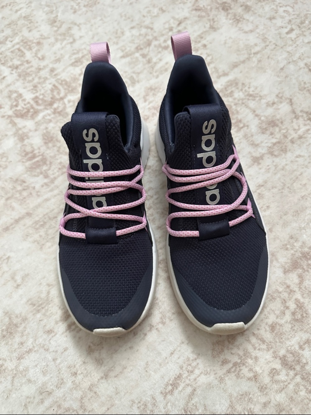 Girls Adidas Kids Navy Sneakers with light purple laces. Size 5, slip-on, no tie